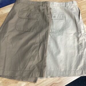 Ladies Eddie Bauer Lot Of 2 Plus Size Flat Front Khaki Shorts- Size 20